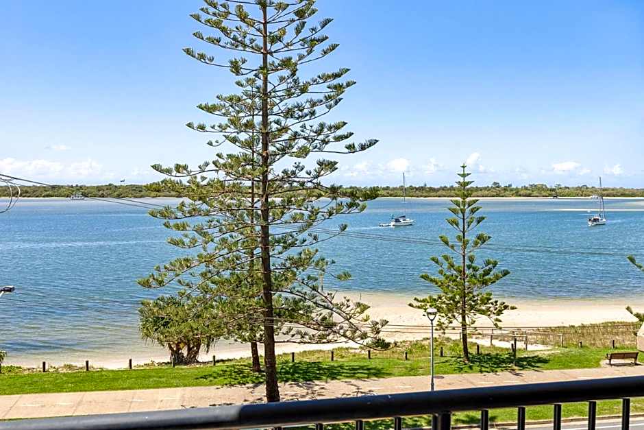 Bayview Beach Holiday Apartments
