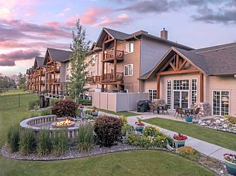 Best Western Plus Riverfront Hotel and Suites