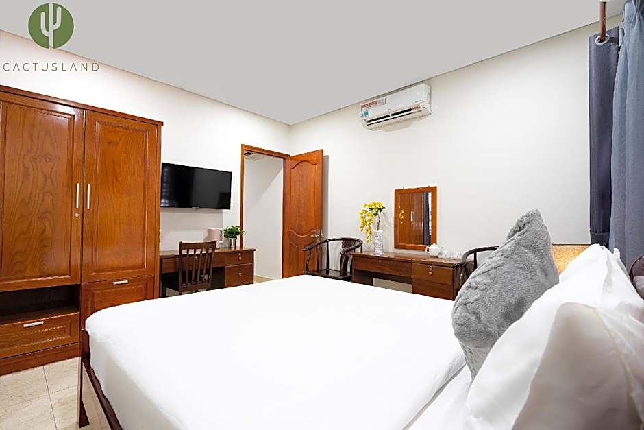 Cactusland Hotel Tan Binh