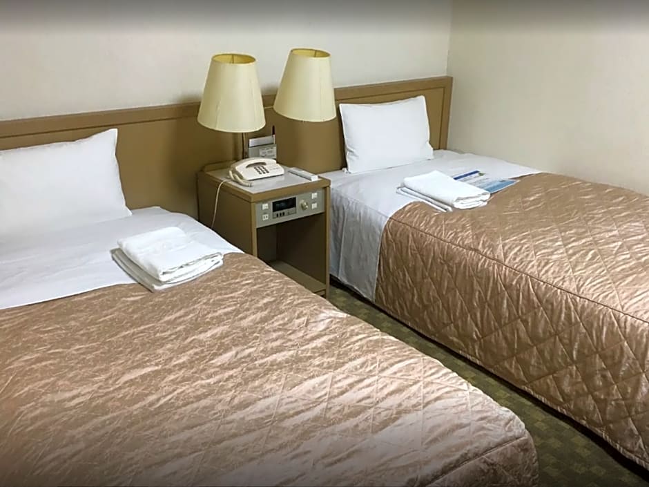 Pearl Hotel Kasai