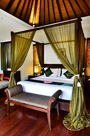 Special Offer - Honeymoon Package at One-Bedroom Villa with Private Pool