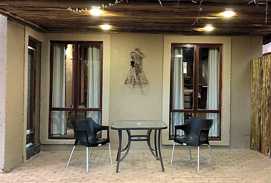 Mabalingwe Elephant Lodge