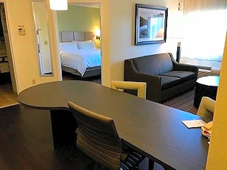 Candlewood Suites Fort Wayne - NW By IHG