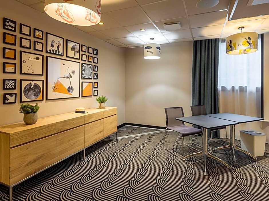Novotel Paris Suresnes Longchamp