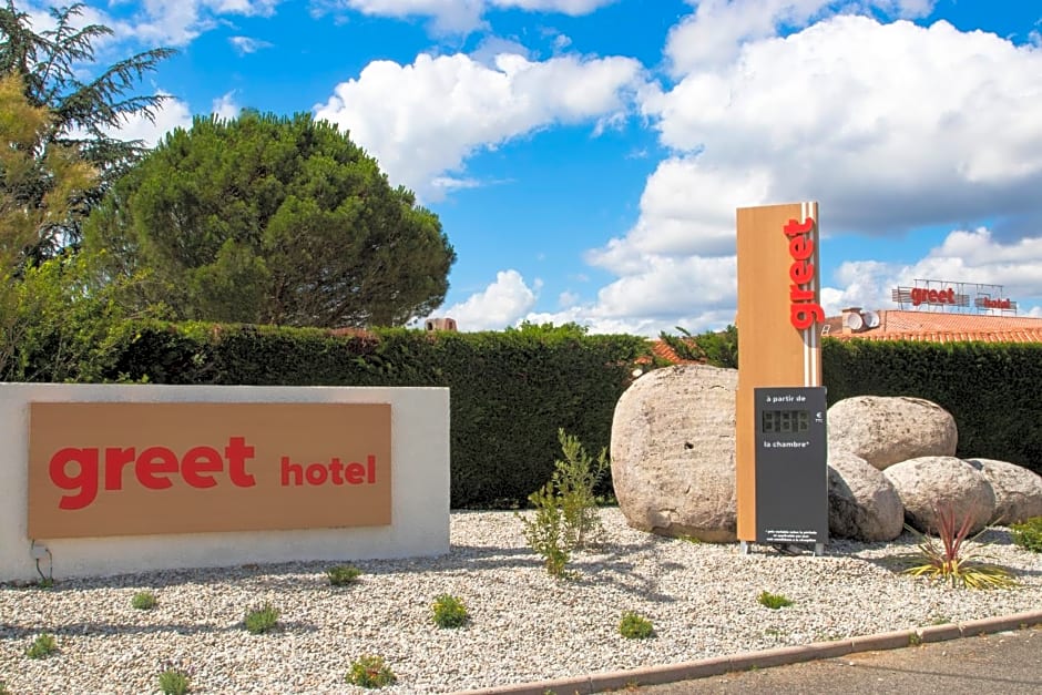 greet Hotel Castres Saix