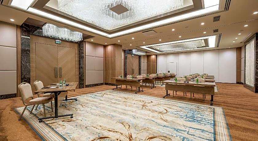 Clarion Hotel Istanbul Golden Horn