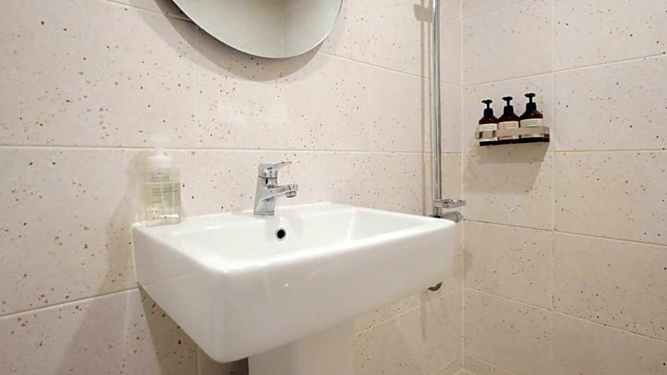 Anook Hotel Wolgot