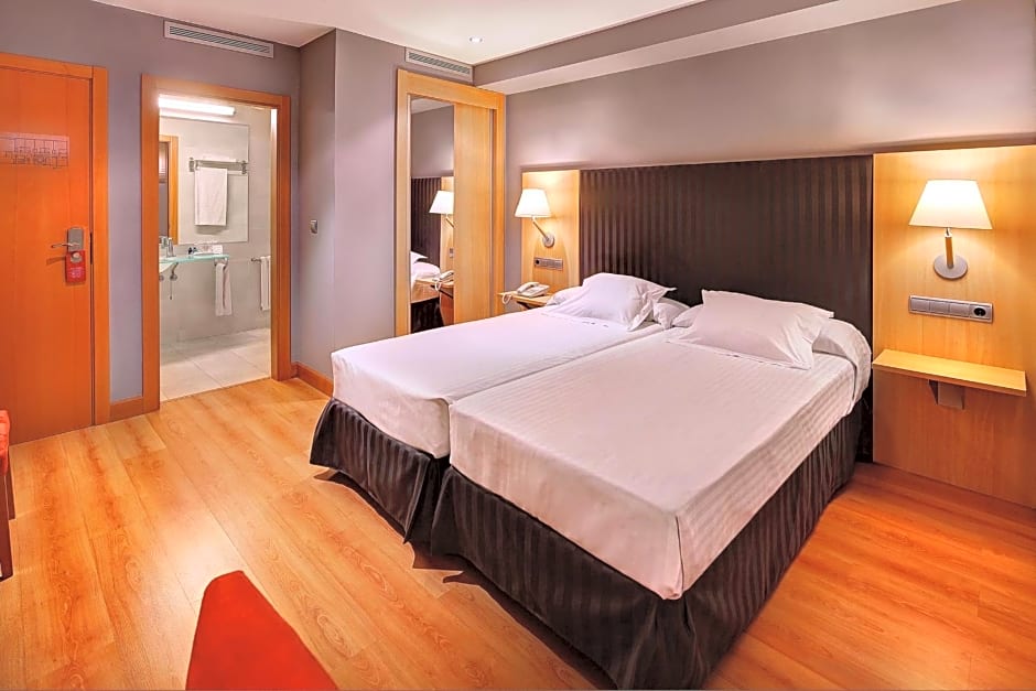 Hospedium Hotel Villa Gom