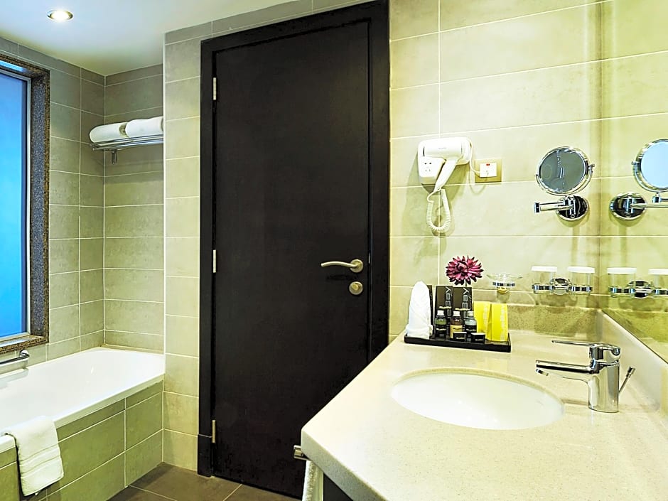 Armada Avenue Hotel