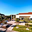 Onyria Marinha Boutique Hotel