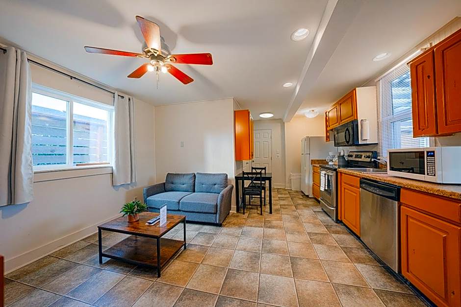 City Centre Motel by OYO