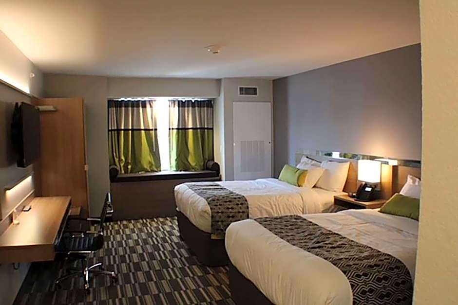 Microtel Inn & Suites by Wyndham Liberty/NE Kansas City Area