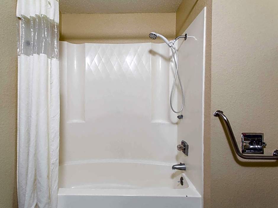 Super 8 by Wyndham Chadron NE