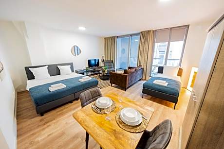 Alphabet Apartments - Prins Hendrikkade 10