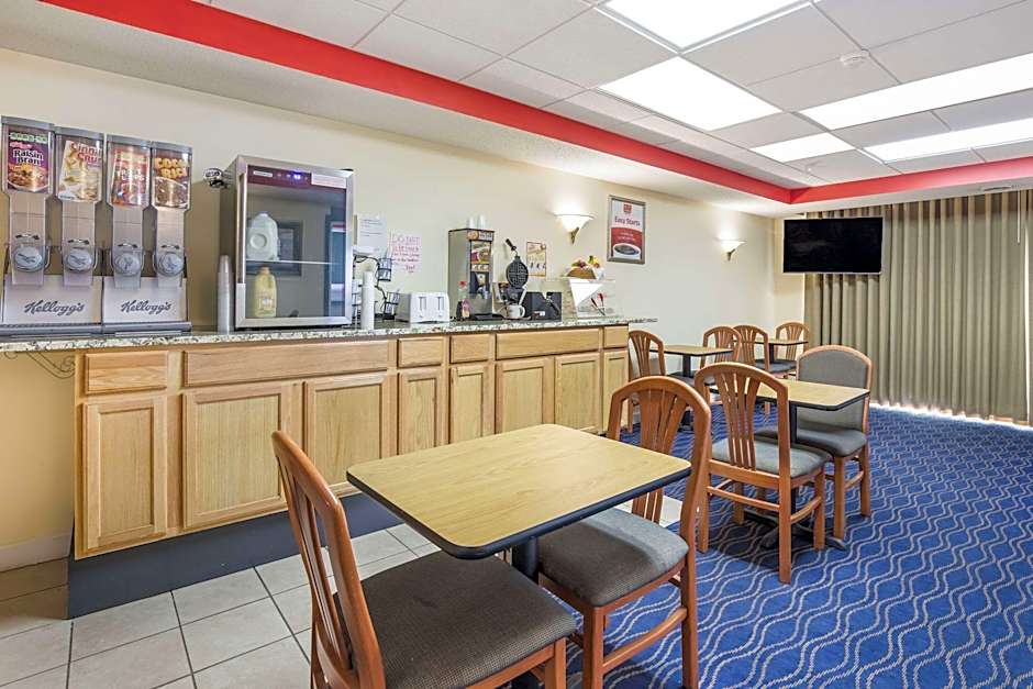Econo Lodge Morristown area