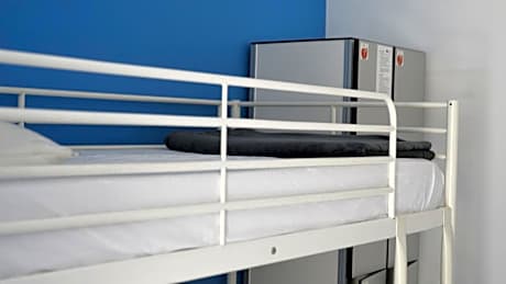 Bed in 4-Bed Mixed Dormitory Room