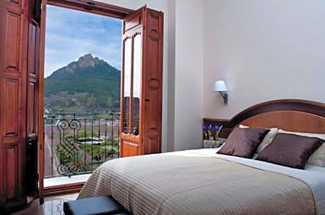 Hotel San Sebastián Hospedería