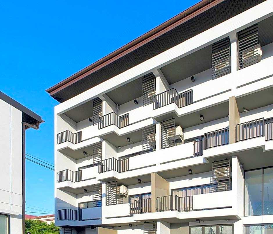 M2 Hotel