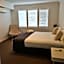 Quays Hotel