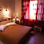 Hera Hotel