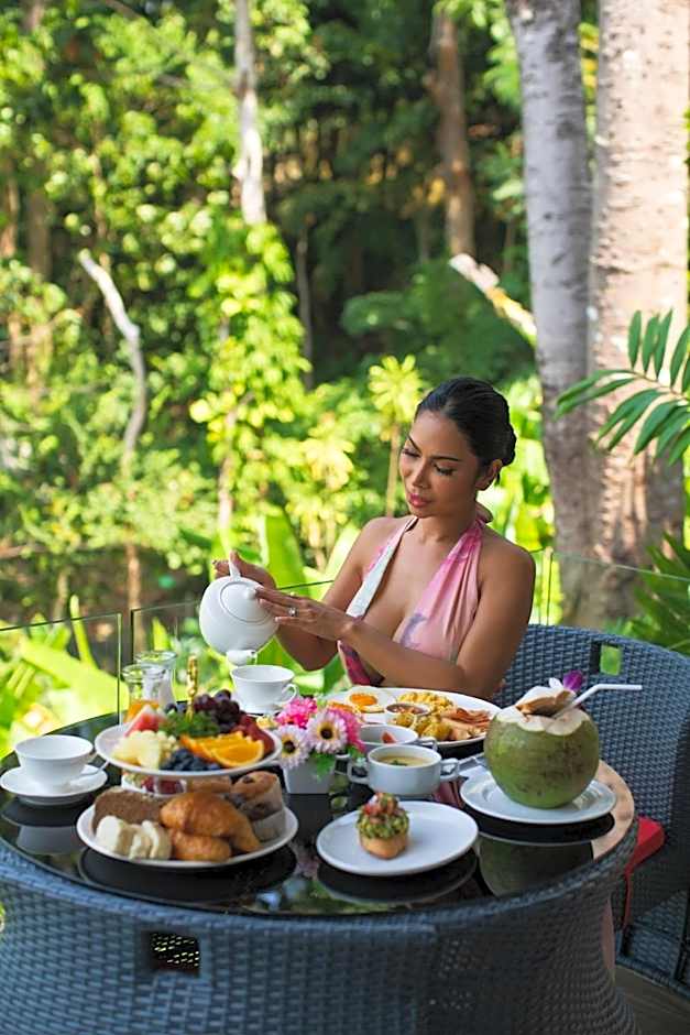 Three Monkeys Villas