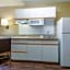 Extended Stay America Suites - Newark - Woodbridge