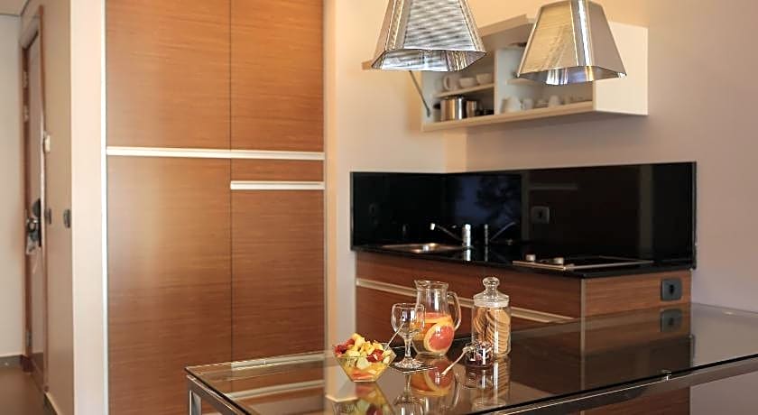 ParkTower Suites