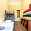 Baroque Hostel & Coworking