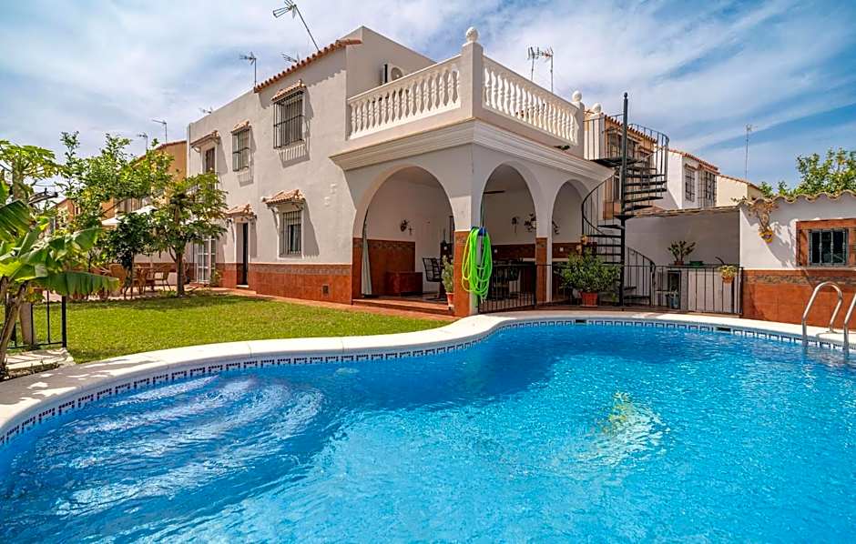 Gorgeous Home In Chipiona With Wifi