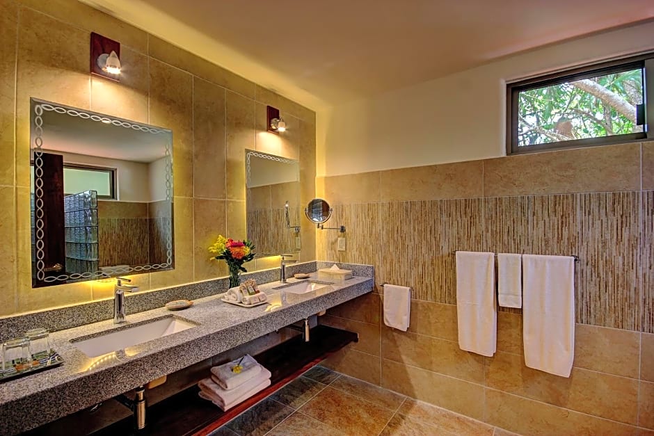 Riviera Maya Suites