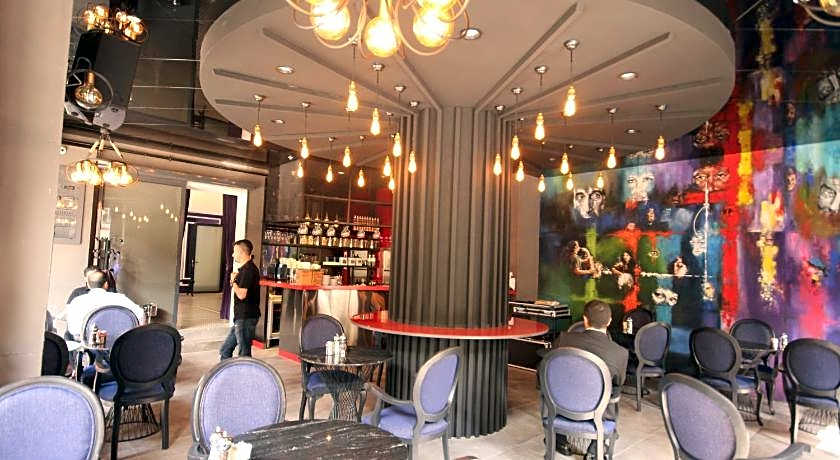 Hotel Naumpasa Konagi