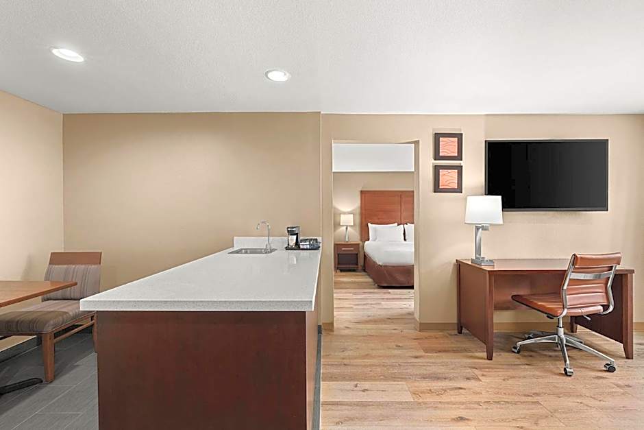 Comfort Inn And Suites West Beaverton