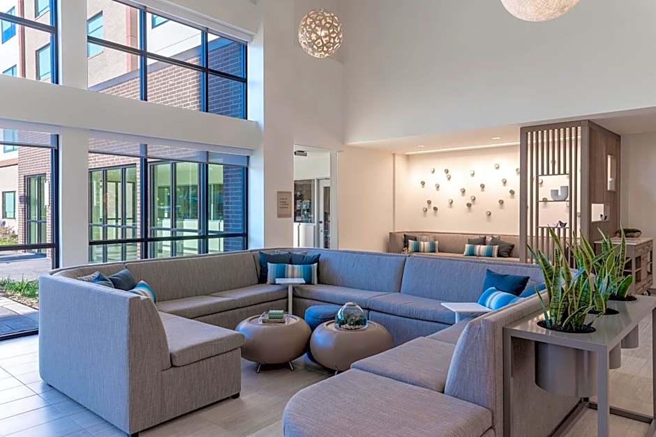 Element Dallas Richardson