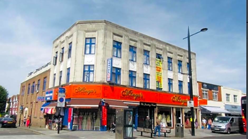 Pacific Inn London Heathrow