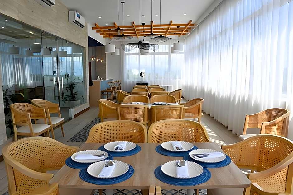 Coast Wise Hotel Dumaguete