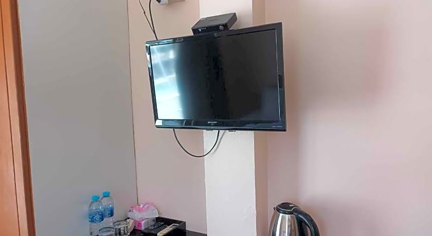 Patong Rose Guesthouse