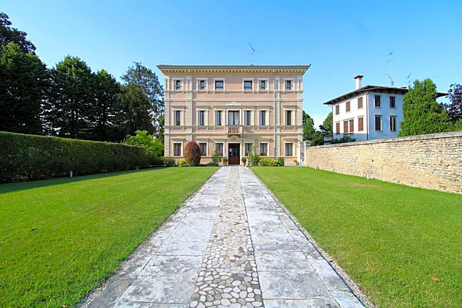 Hotel Villa Maternini