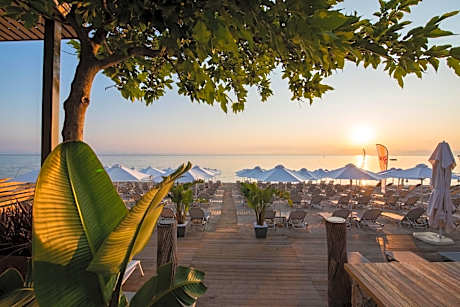 Ostria Sea Side Hotel