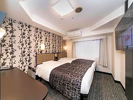 Twin Room - Non-Smoking