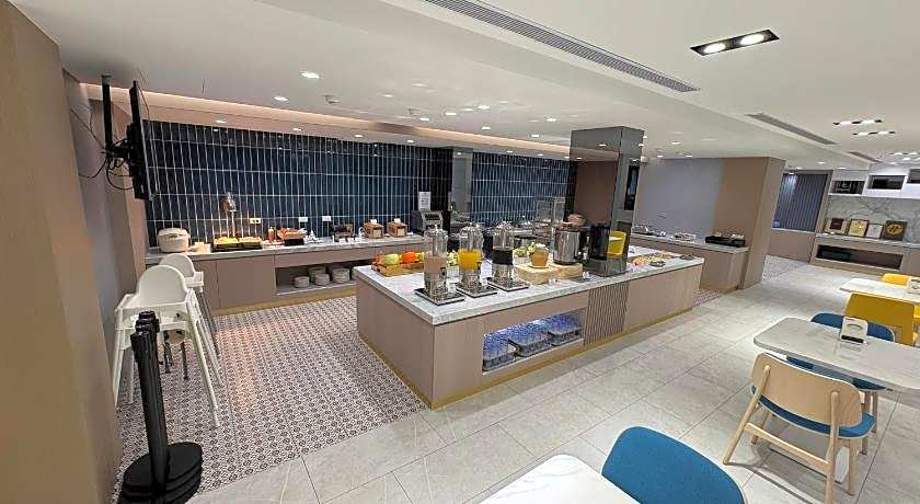 Chia Shih Pao Hotel