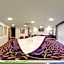 Holiday Inn Express Dunstable By IHG