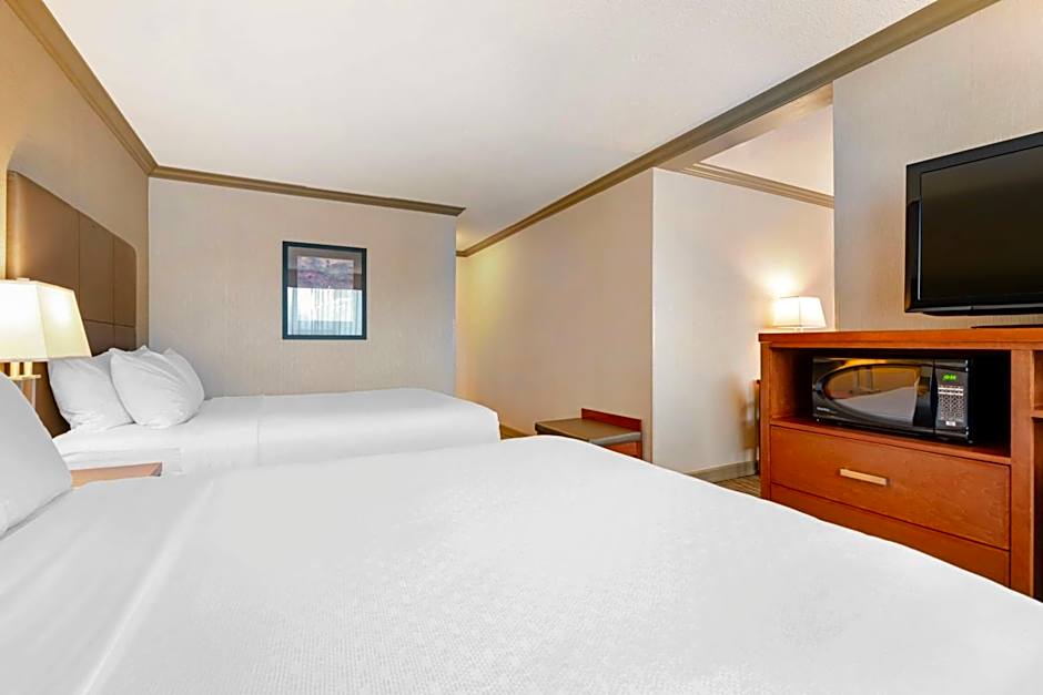 Best Western Plus Barclay Hotel