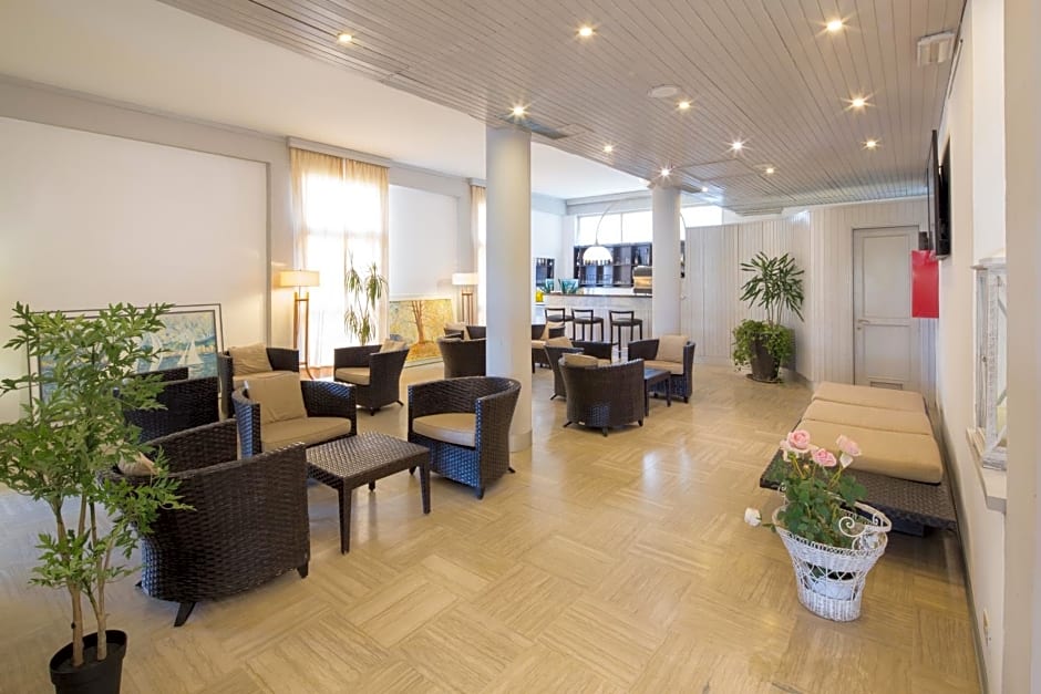 Hotel Esplanade