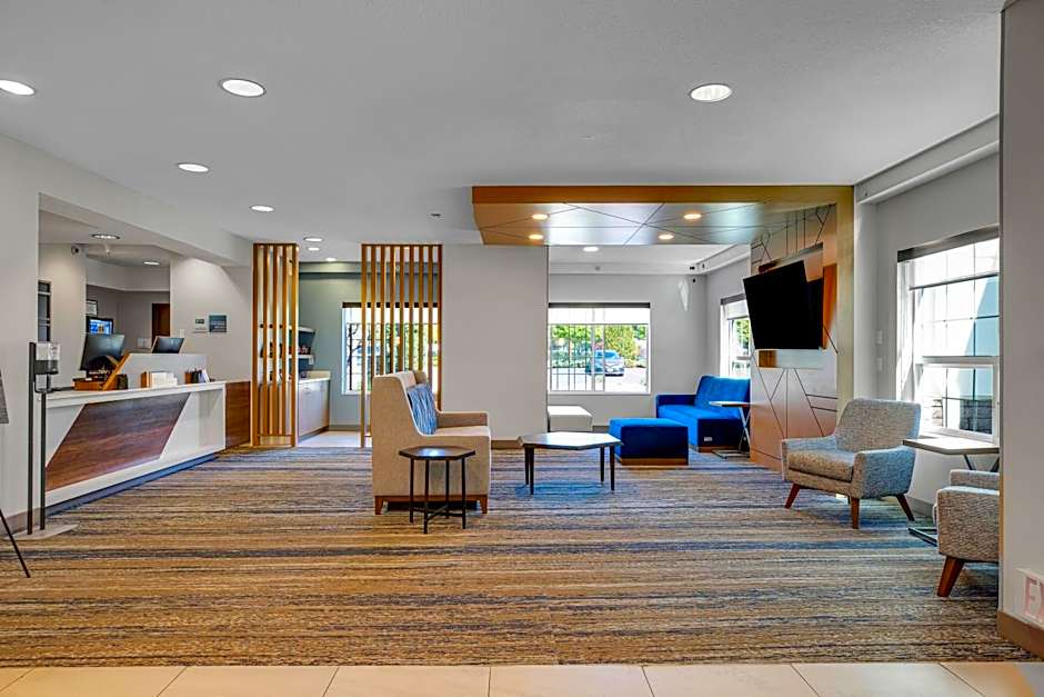 Holiday Inn Express Hotel & Suites Portland - Jantzen Beach By IHG