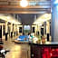 VIBOLA Guesthouse