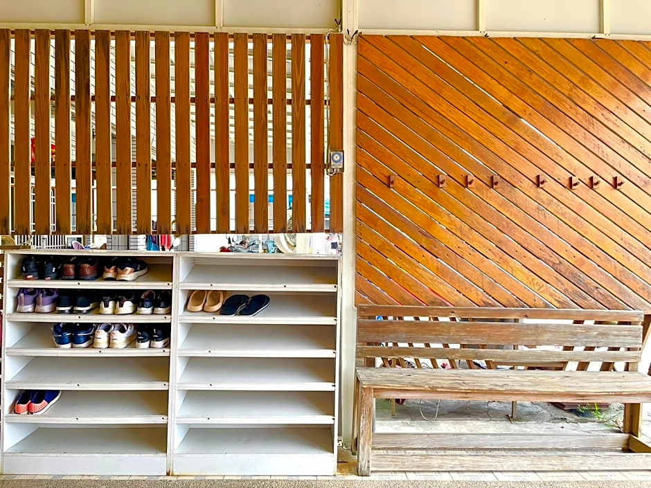 Small Ryukyu Loju sunrise Inn