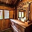 Tembi - Historical Home
