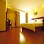 GreenTree Inn Qinhuangdao Peace Avenue Express Hotel