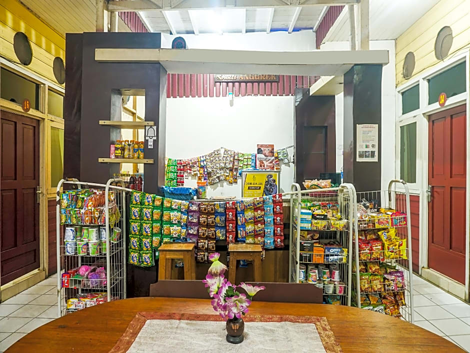 Hotel O Anggrek Daqu Syariah Kapuas