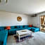 Modern 2BR Apartment with Pool & Secure Parking in Marrakech